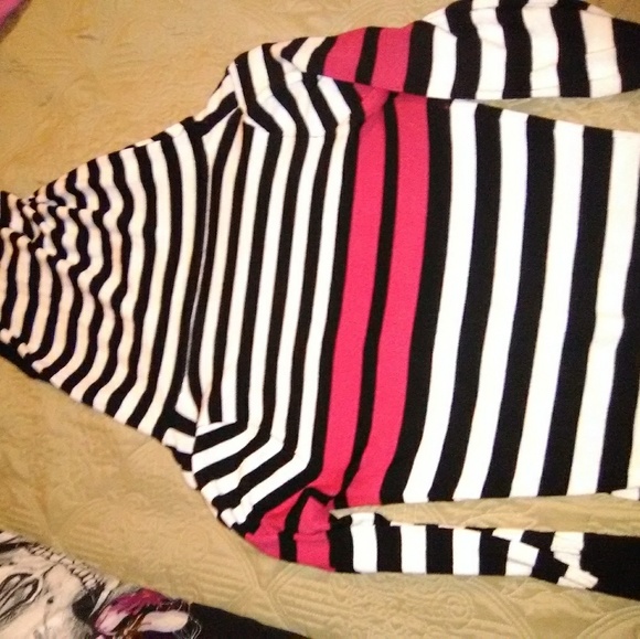 Sweater - Picture 2 of 3